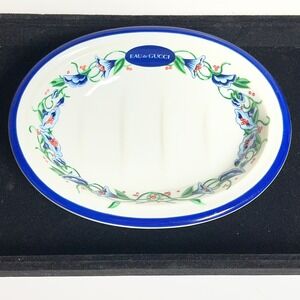 Vintage Eau de Gucci Floral Porcelain Soap Dish Blue Collectible Bath Luxe